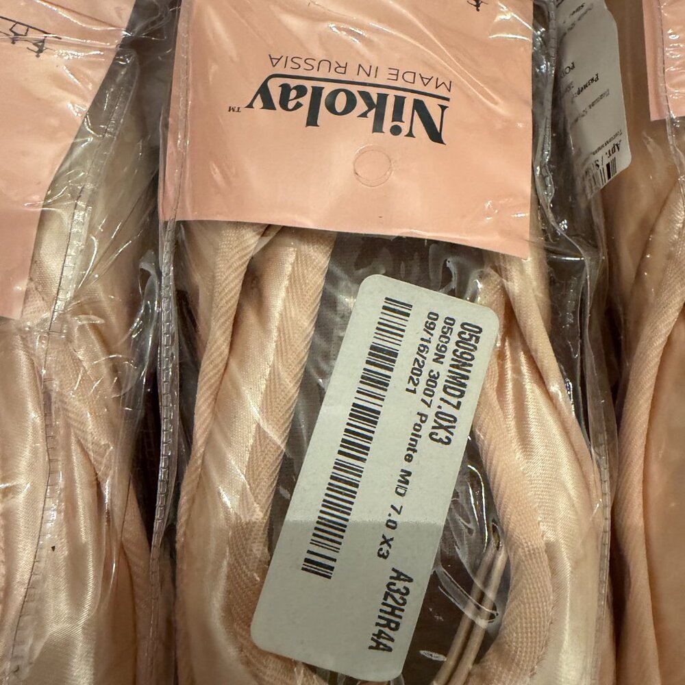 Pointe Shoes - Nikolay 7 XXX M  Brand NEW! - Picture 3 of 3